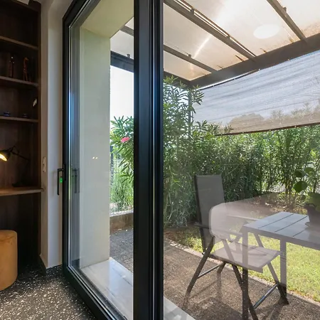 Private Pool By The Sea * Kalamata